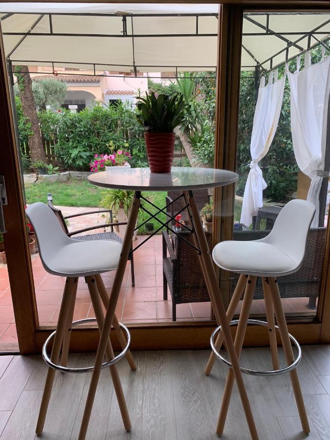 Brezza Di Mare Acomodação com café da manhã San Teodoro  Exterior foto